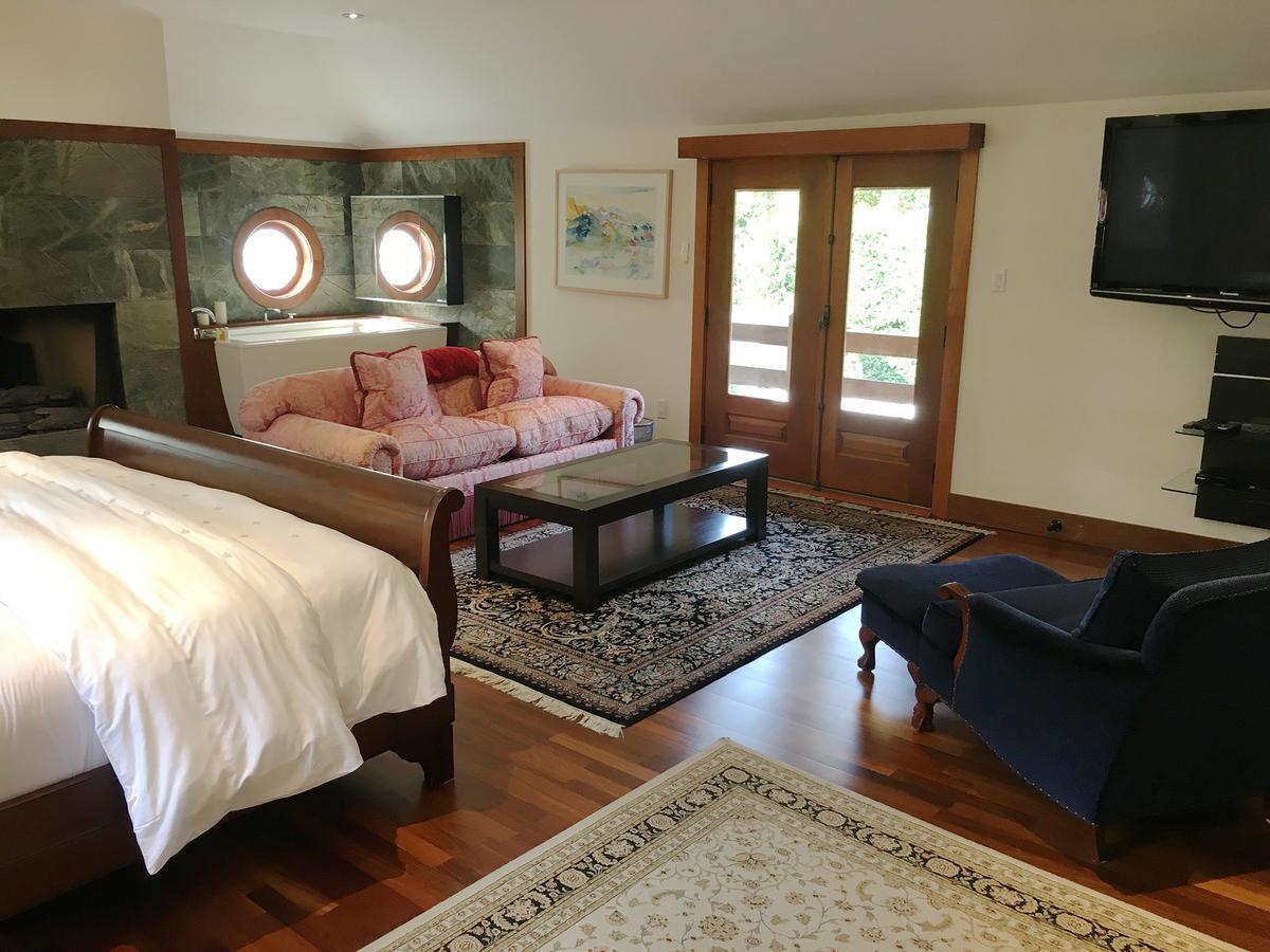 East Hampton Art House Bed And Breakfast Exterior foto